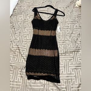 Black and nude lace stress